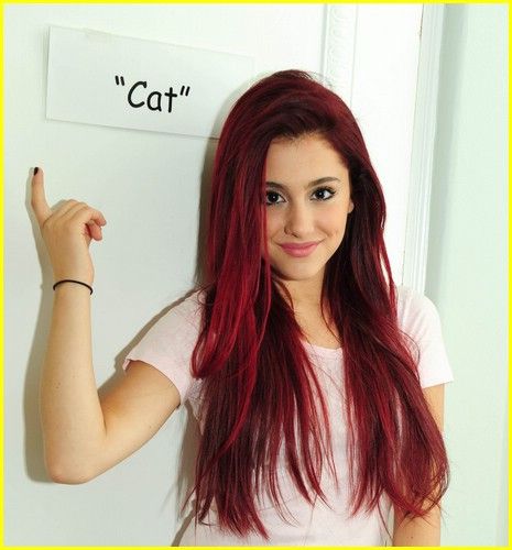 ariana-3-ariana-grande-24458602-465-500.jpg