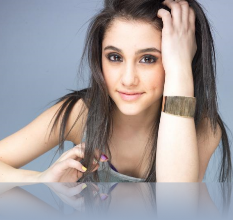 arianagrandepng-1.png