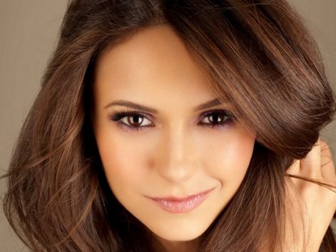 nina-dobrev18.jpg